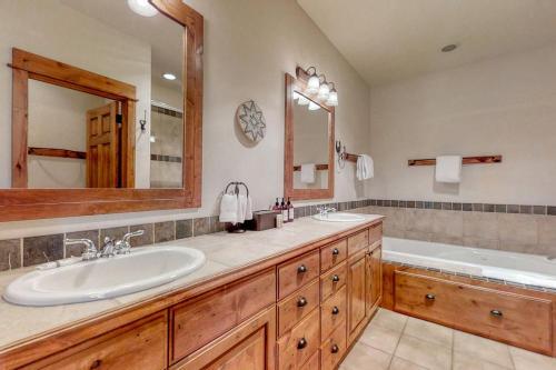 Eagleridge Townhomes 1496