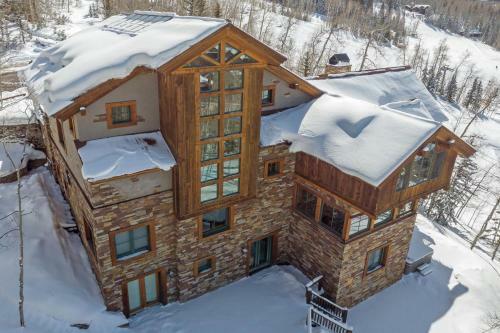 Positive Outlook By Exceptional Stays