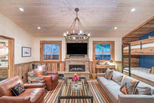 Yellow Brick Cabin By Exceptional Stays