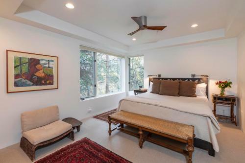 River's Edge Retreat By Exceptional Stays