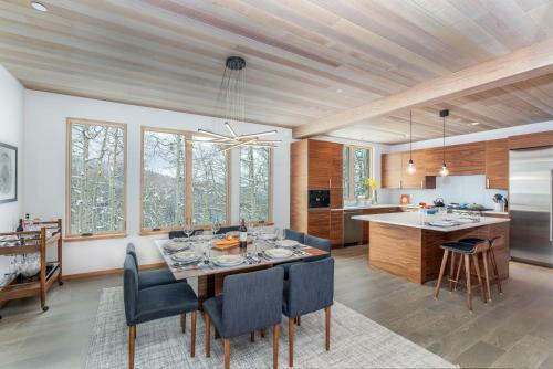 Mountain Modern At Cortina By Exceptional Stays