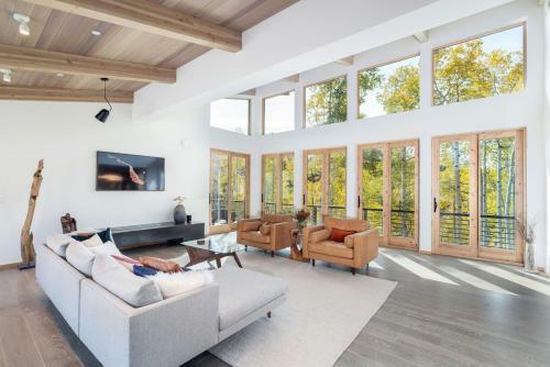 Mountain Modern At Cortina By Exceptional Stays