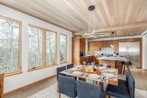 Mountain Modern At Cortina By Exceptional Stays