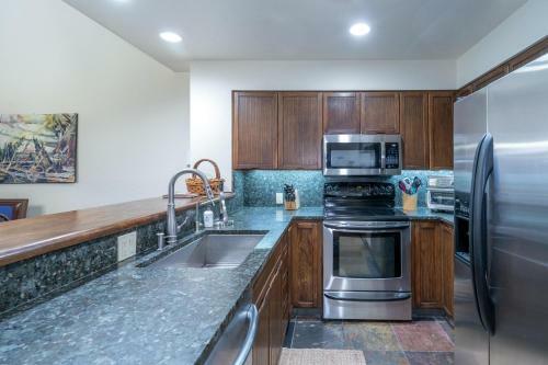 Kayenta 7 - Legend House