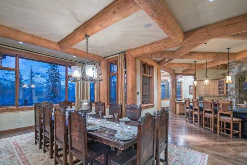 Autumn Ridge By Exceptional Stays