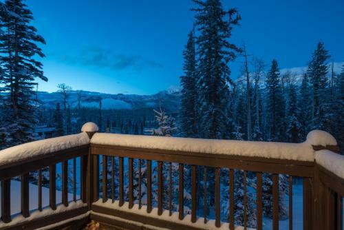 Autumn Ridge By Exceptional Stays