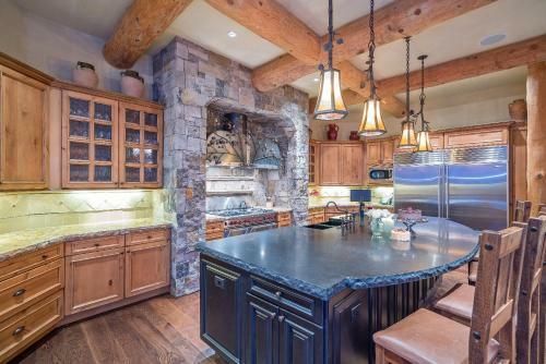 Autumn Ridge By Exceptional Stays