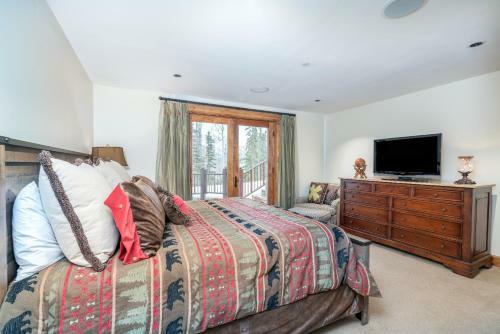 Autumn Ridge By Exceptional Stays