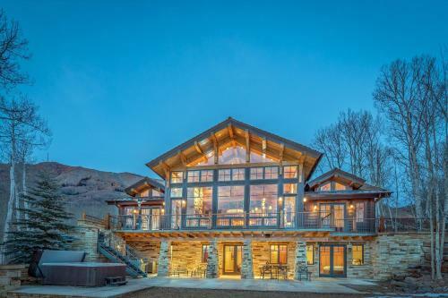Grand Vista By Exceptional Stays