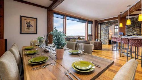 See Forever San Sophia 114 (condo)