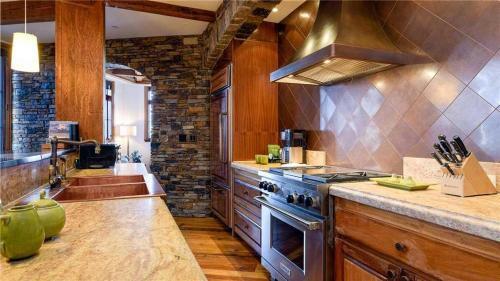 See Forever San Sophia 114 (condo)