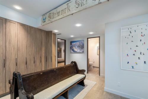 Vischer Drive 137 - The Vischer View House