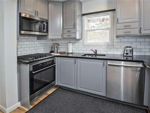 Apartamento 4112 Spruce Way Condo