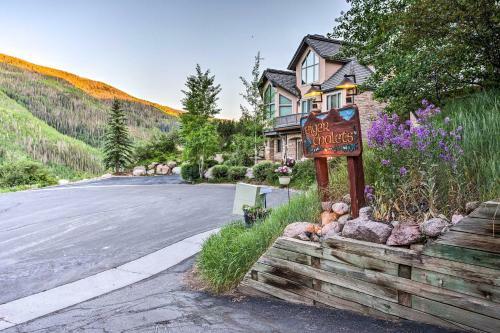Cozy Townhome With Beautiful Views Of Vail Mountain!