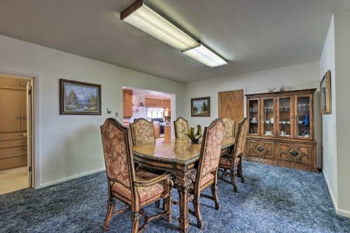 The Terratory Spacious And Inviting Trinidad Home!