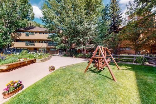 Pitkin Creek Retreat