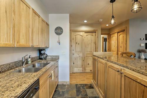 Apartamento Vail Ski Condo With Comm Pool And Mtn Shuttle!