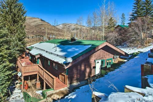 Apartamento Rustic Mtn Getaway With Deck, 3mi To Vail Resort