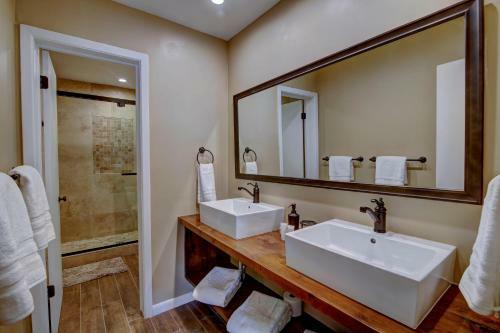 Vail Condo Free Parking Walk To Shuttle