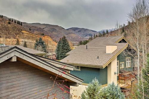 Cozy Vail Townhome With Views Near Shuttle Stop!