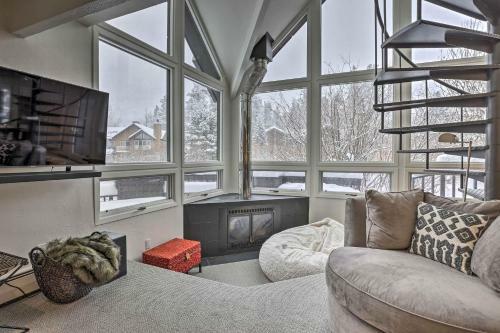 Apartamento Vail Condo With Mtn View Deck - Steps To Ski Shuttle