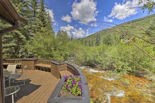 Apartamento Vail Condo With Mtn View Deck - Steps To Ski Shuttle