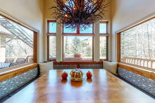Lupine Drive Luxury