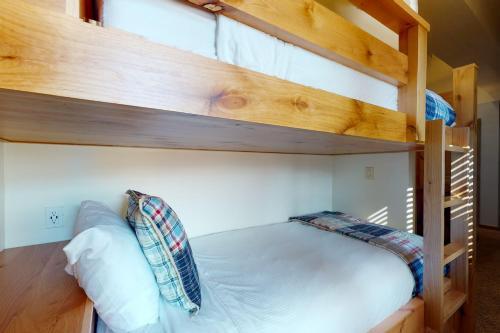 Lion Square Lodge East 310a