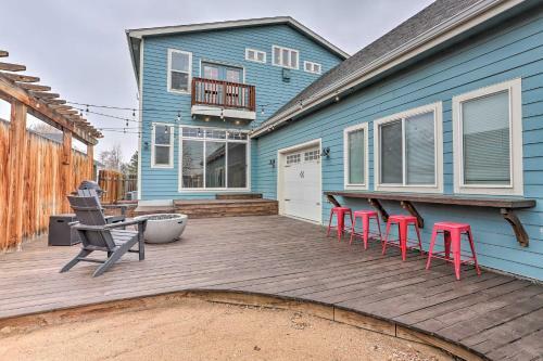 Apartamento Parkside Getaway With Fire Pit By Windsor Lake!