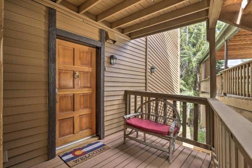 Apartamento Cozy Creekside Condo, Steps From Wp Shuttle!