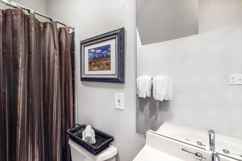 Crestview Ski Condo