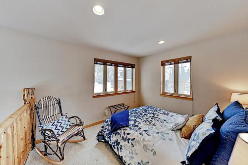 Spacious Home Near Ski Resort - Private Hot Tub Home