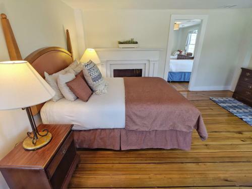Showell Manor