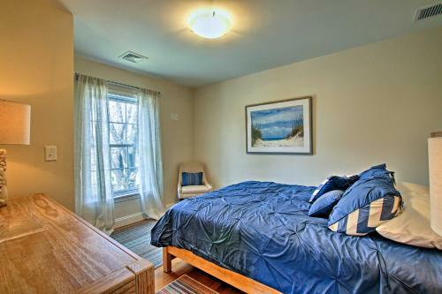 Pawcatuck Riverfront Home With Yard - Mins To Beach!