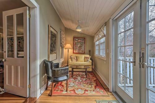 Cozy Litchfield House With Fenced-in Yard And Fire Pit