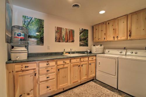 Cozy Townhome Just 4 Miles To Winter Park Resort!