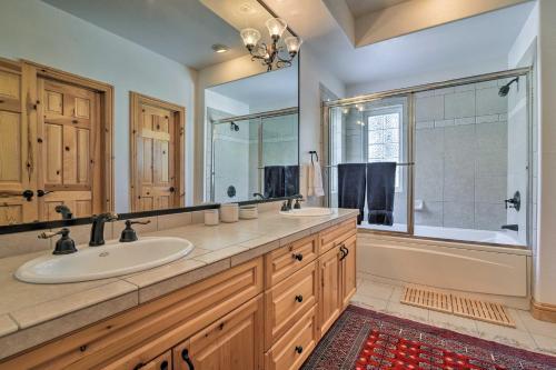 Cozy Townhome Just 4 Miles To Winter Park Resort!