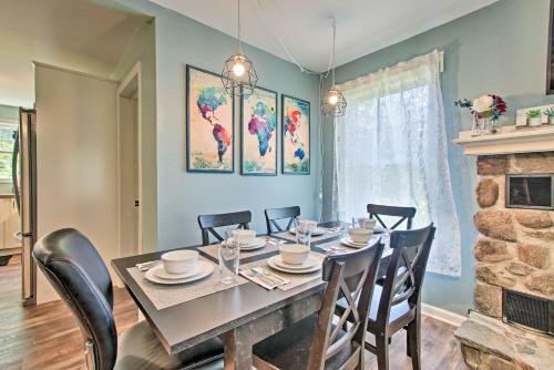 Niantic Home With Patio And Grill - 2 Mi To Beach!
