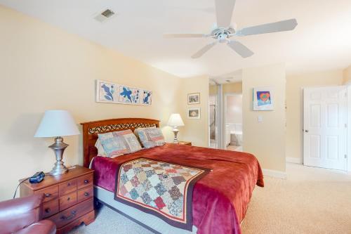 Sea Colony - 56010 Pine Shore