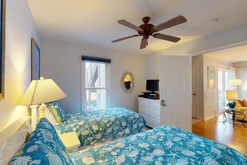 Sea Colony Pinewood