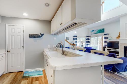 Sea Colony Pinewood