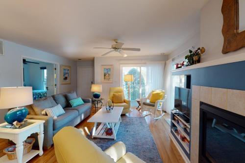 Sea Colony Pinewood