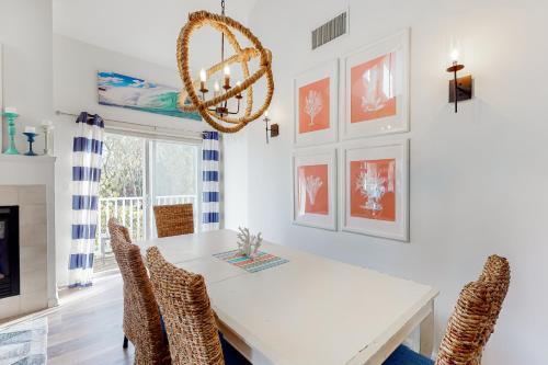 Sea Colony Pinewood
