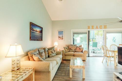 Sea Colony - 8003 Timberlake