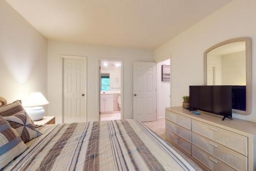 Sea Colony - 50003 Southwinds