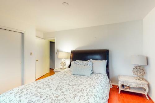 Seatowne - 36896 Bayside
