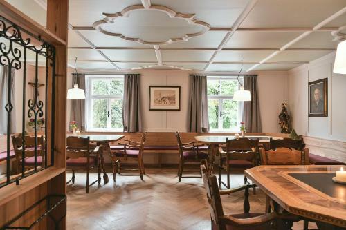 Posada Gasthof R�ssle