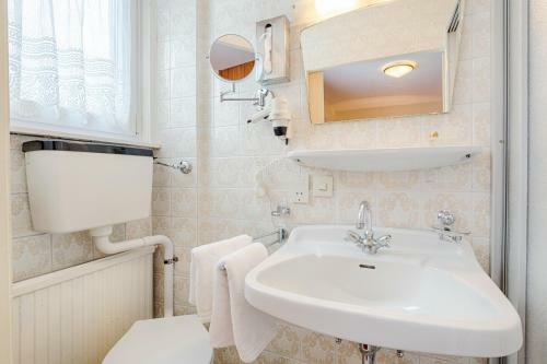 Hostal Walch's Camping & Landhaus