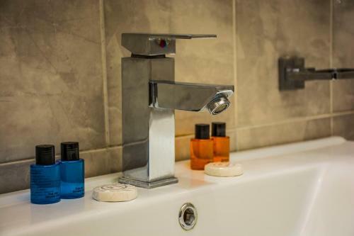 Hostal Boulevard Guest House