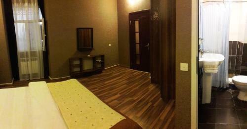 Hostal Boulevard Guest House